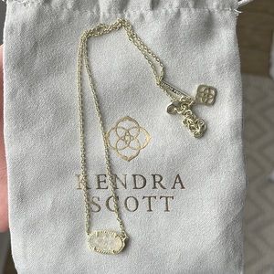 Kendra Scott Elisa Gold Pendant Necklace in Iridescent Drusy